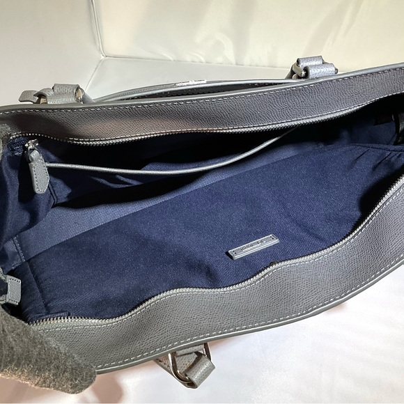 Tumi Sinclair Tote Bag - Picture 3 of 4